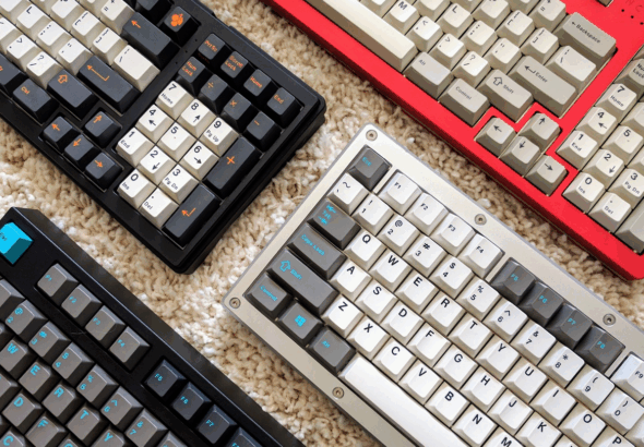 perbandingan keyboard tkl vs full size 2025 untuk gaming dan kerja