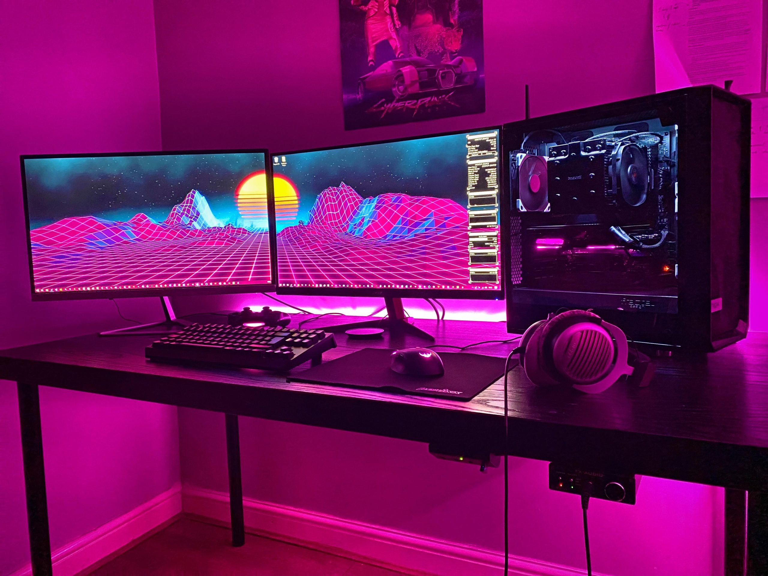 setup dual monitor estetik dan ergonomis 2025 dengan monitor arm dan kabel rapi